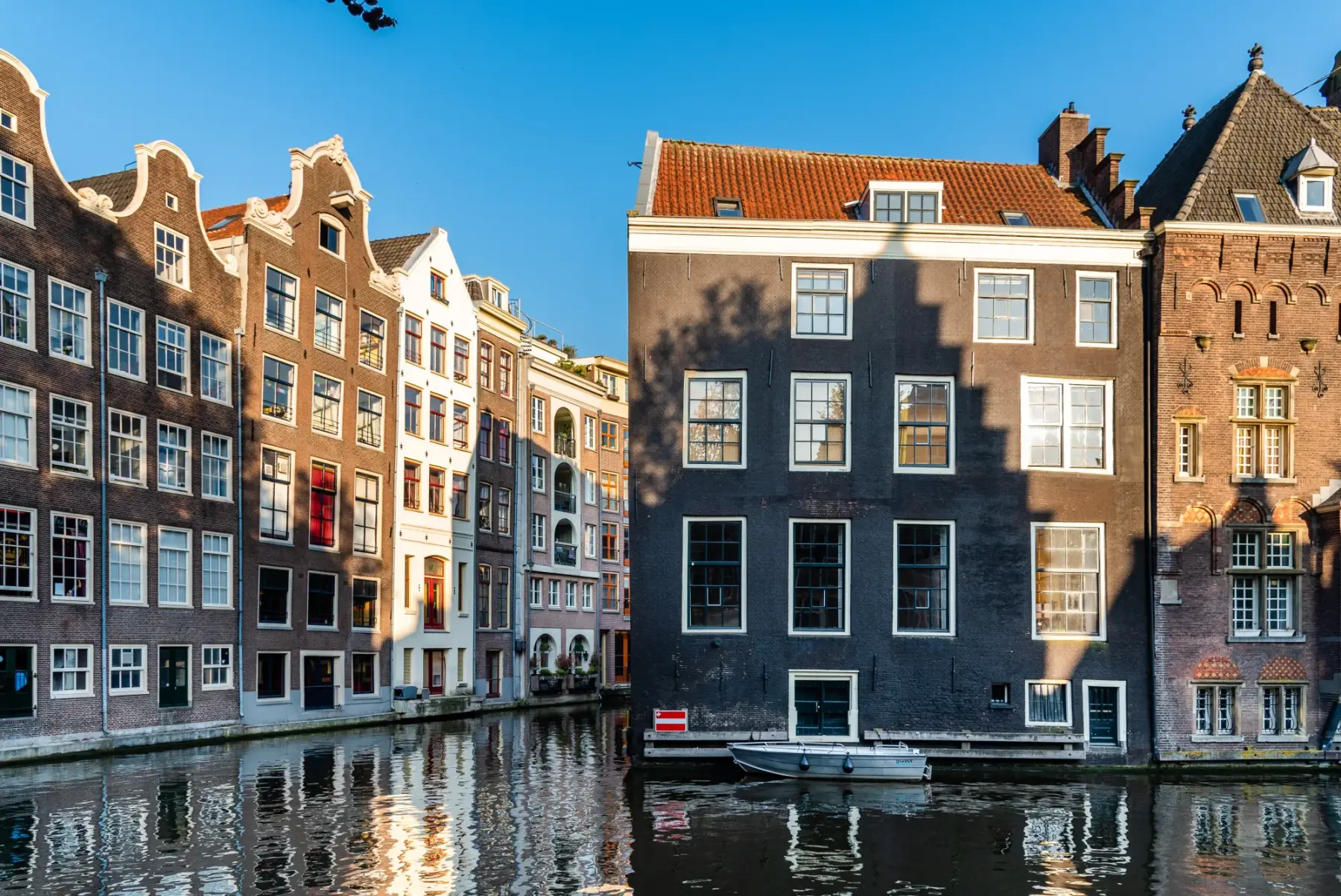 Amsterdam grachtenhuizen